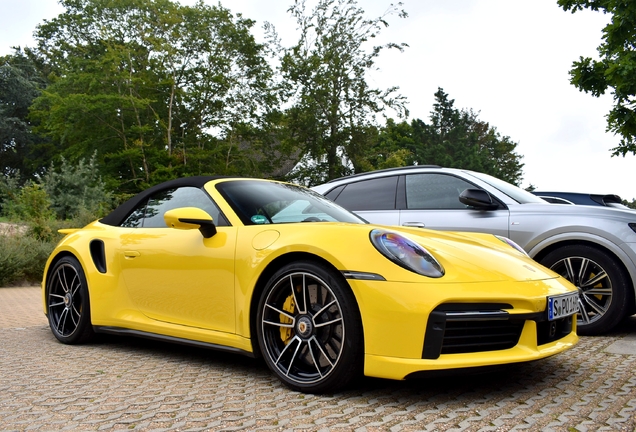 Porsche 992 Turbo S Cabriolet