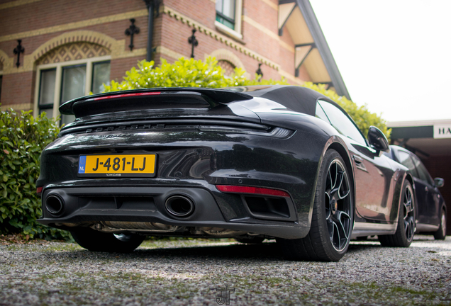 Porsche 992 Turbo S Cabriolet