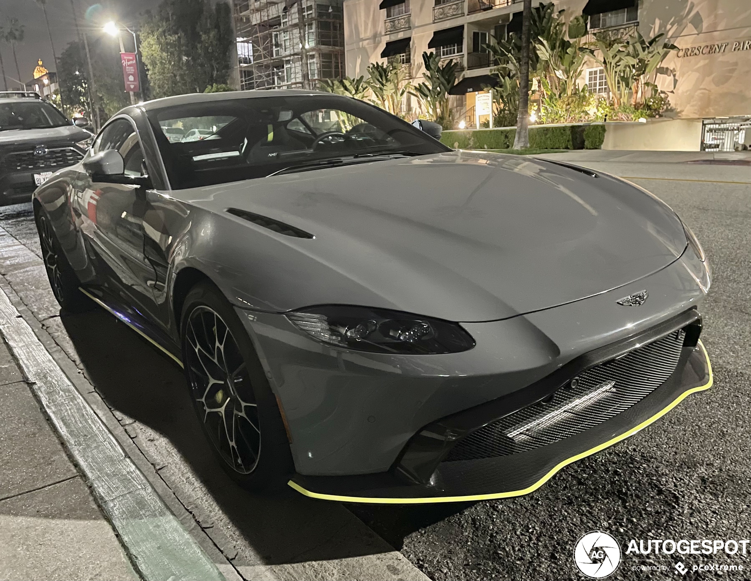 Aston Martin V8 Vantage AMR 2019