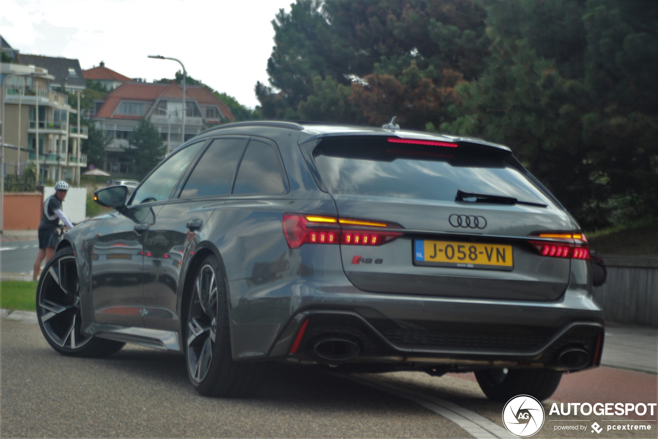 Audi RS6 Avant C8