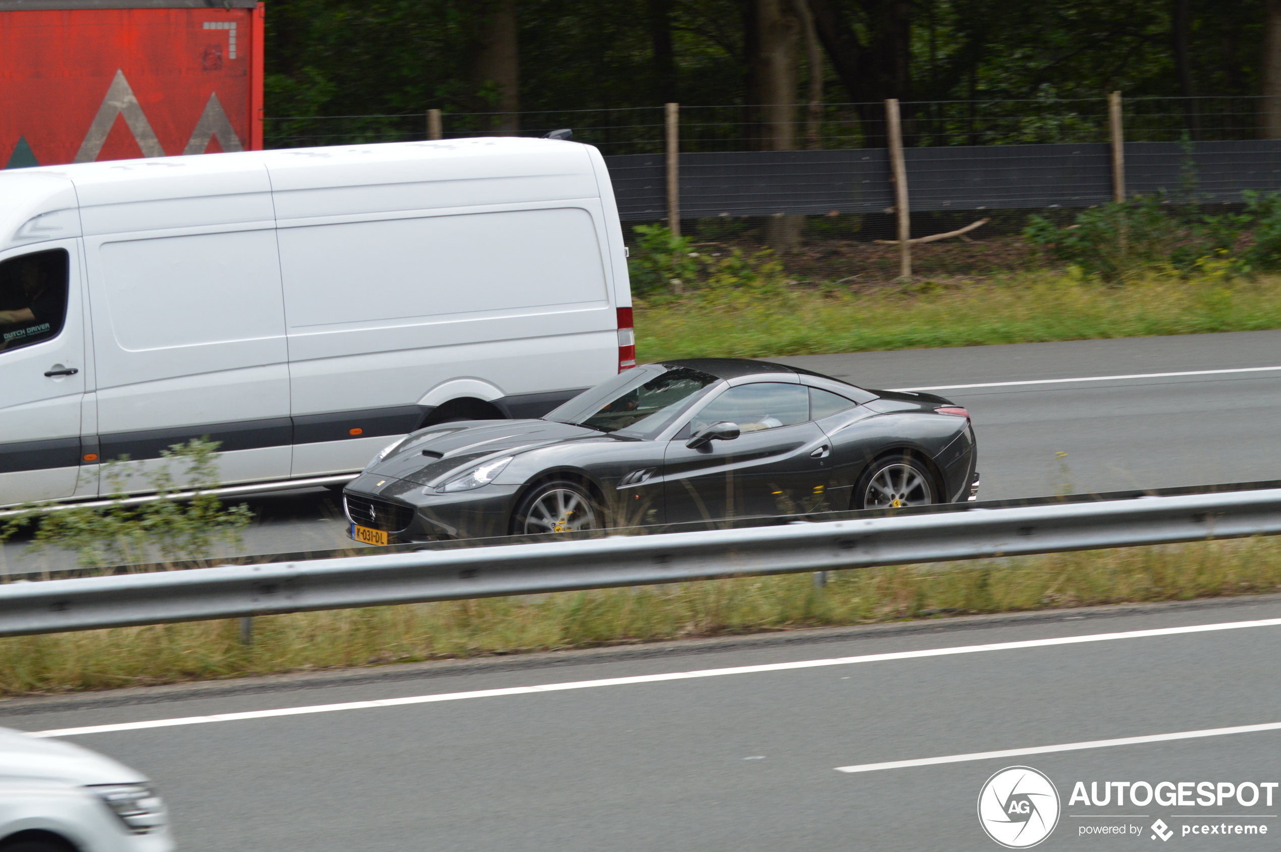 Ferrari California