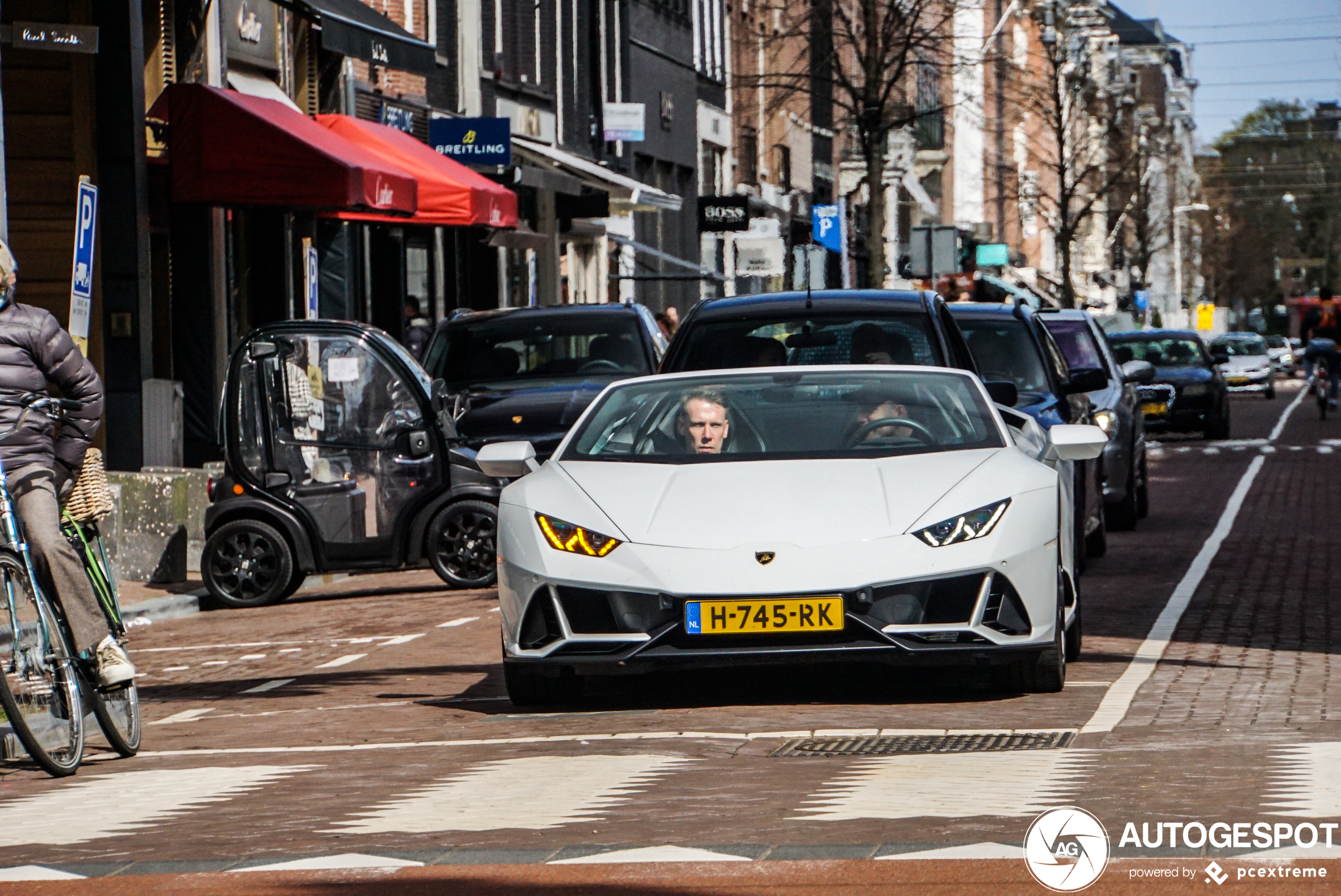 Lamborghini Huracán LP640-4 EVO Spyder