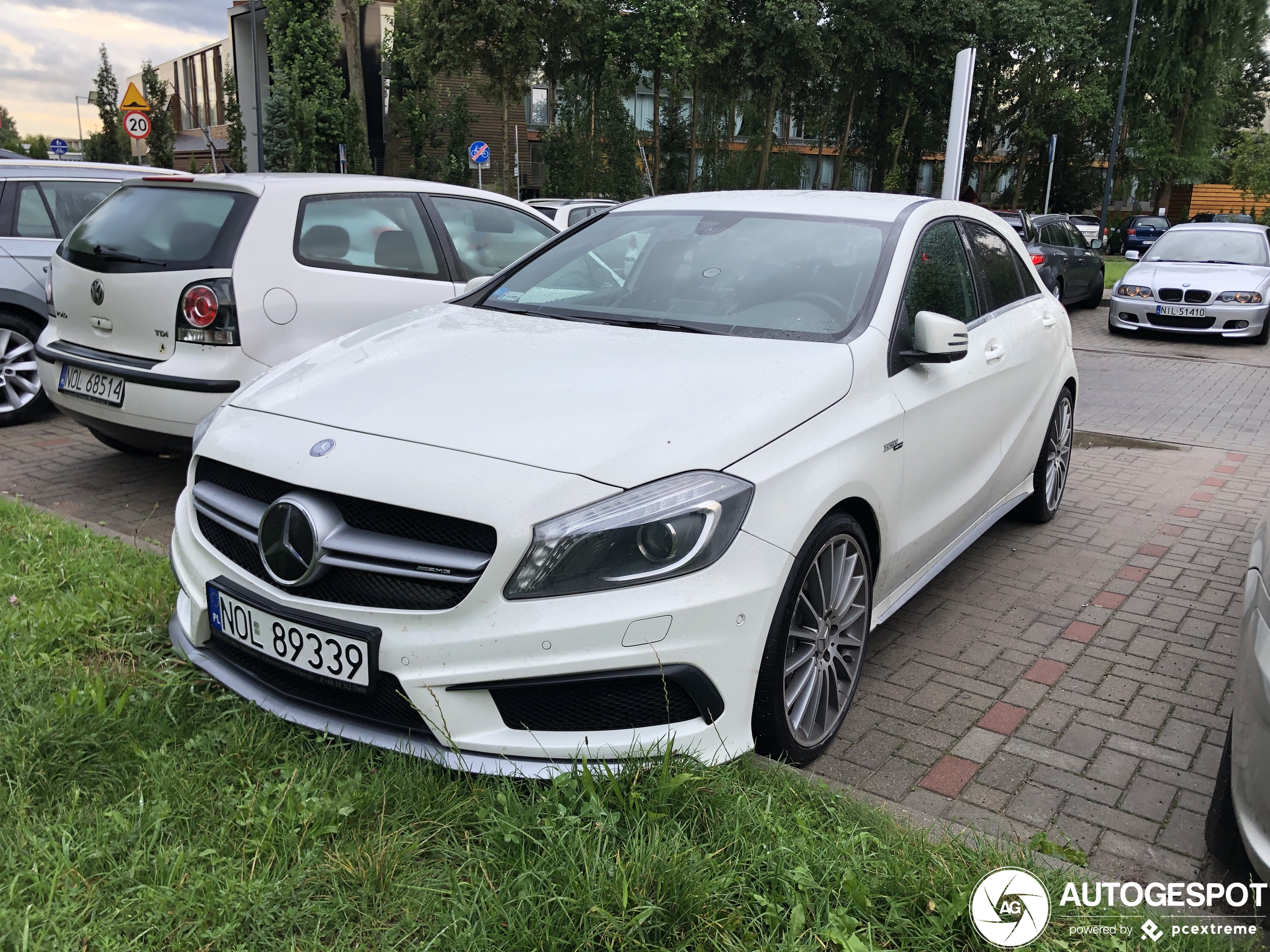 Mercedes-Benz A 45 AMG