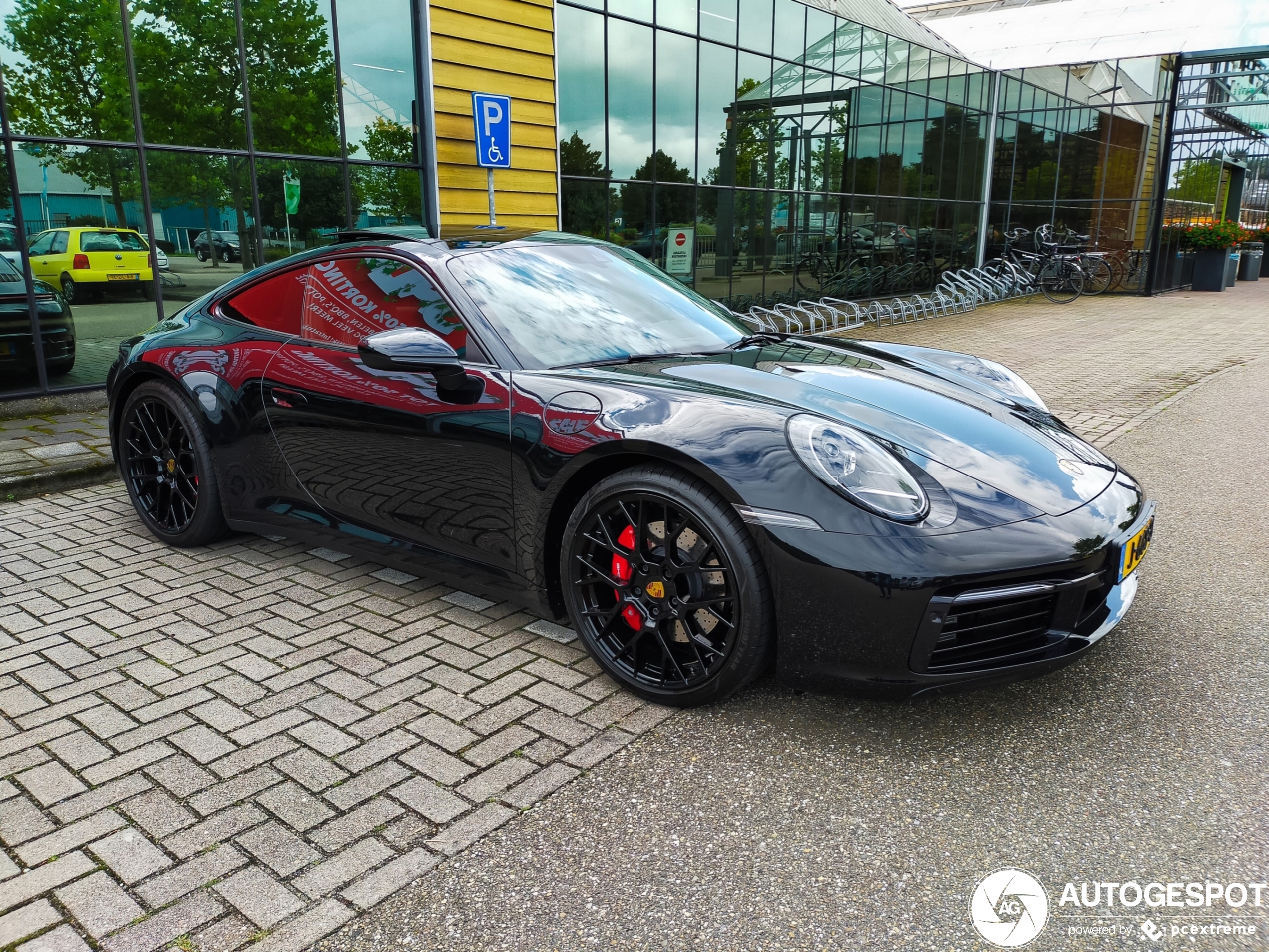 Porsche 992 Carrera S