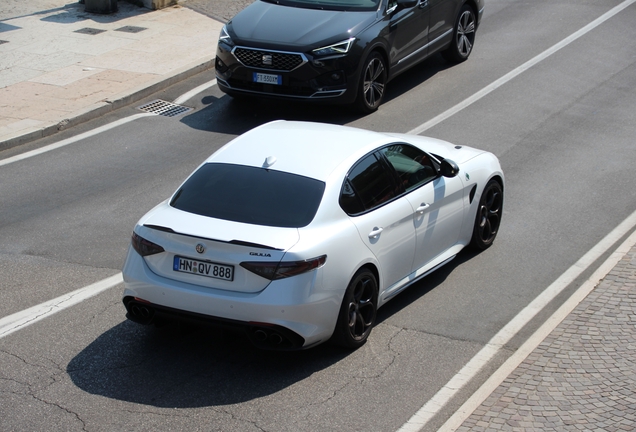 Alfa Romeo Giulia Quadrifoglio 2020