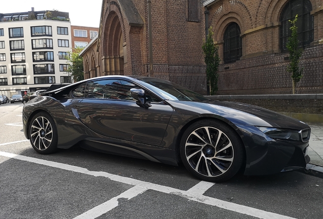 BMW i8 2018