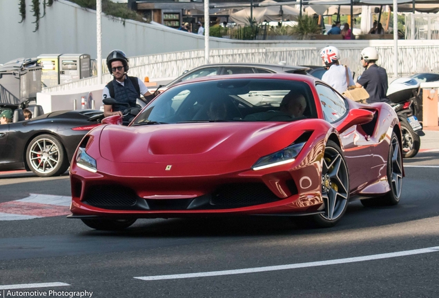 Ferrari F8 Tributo