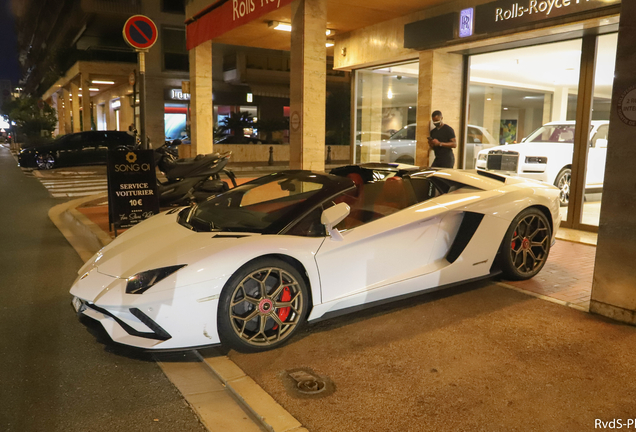 Lamborghini Aventador S LP740-4 Roadster