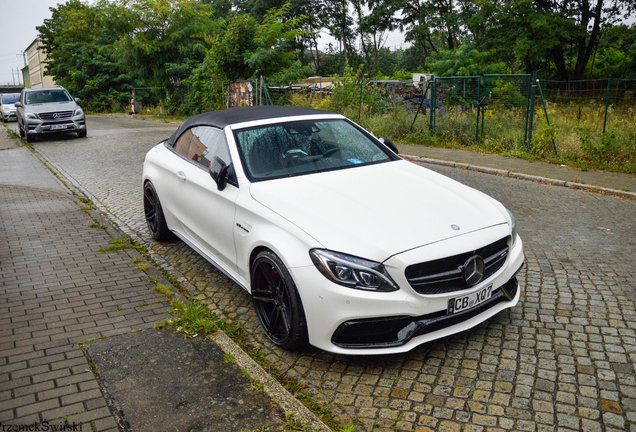 Mercedes-AMG C 63 S Convertible A205 Edition 1