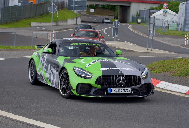 Mercedes-AMG Renntech GT R Pro C190