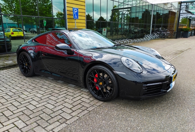 Porsche 992 Carrera S