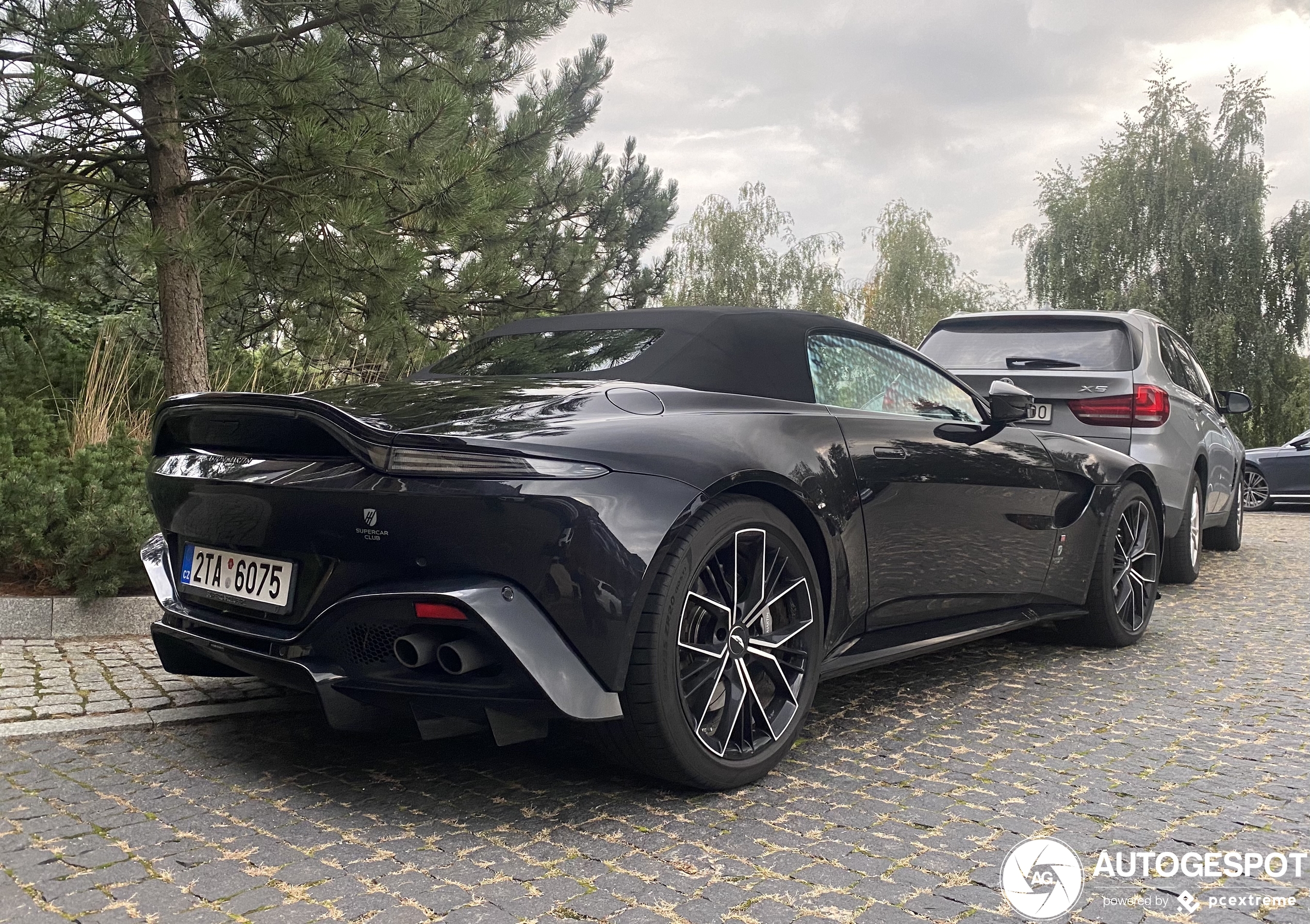 Aston Martin V8 Vantage Roadster 2020