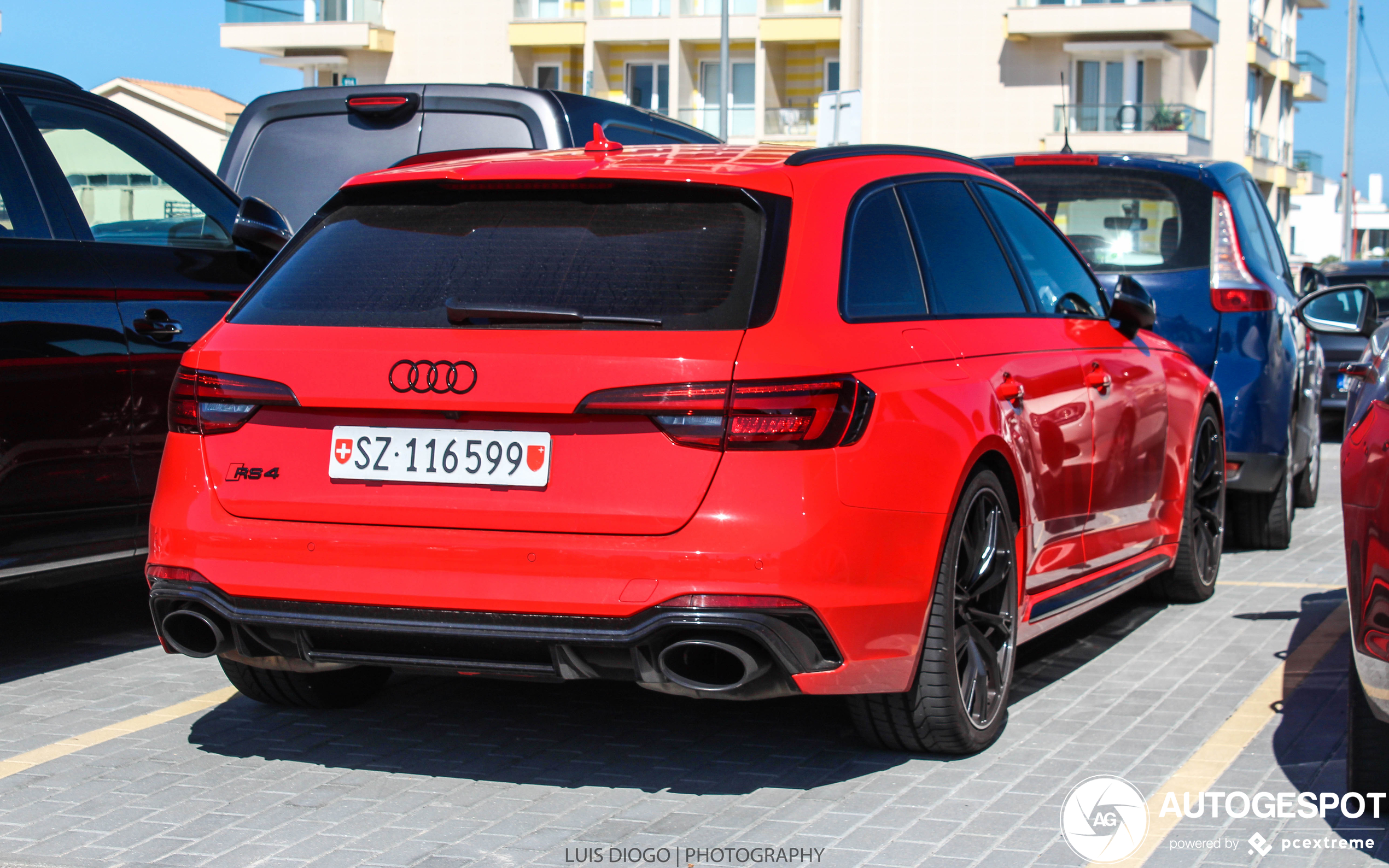 Audi RS4 Avant B9