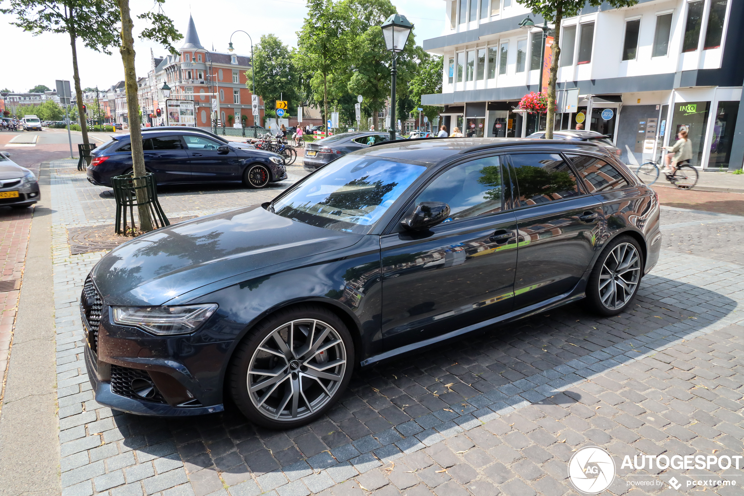 Audi RS6 Avant C7 2015