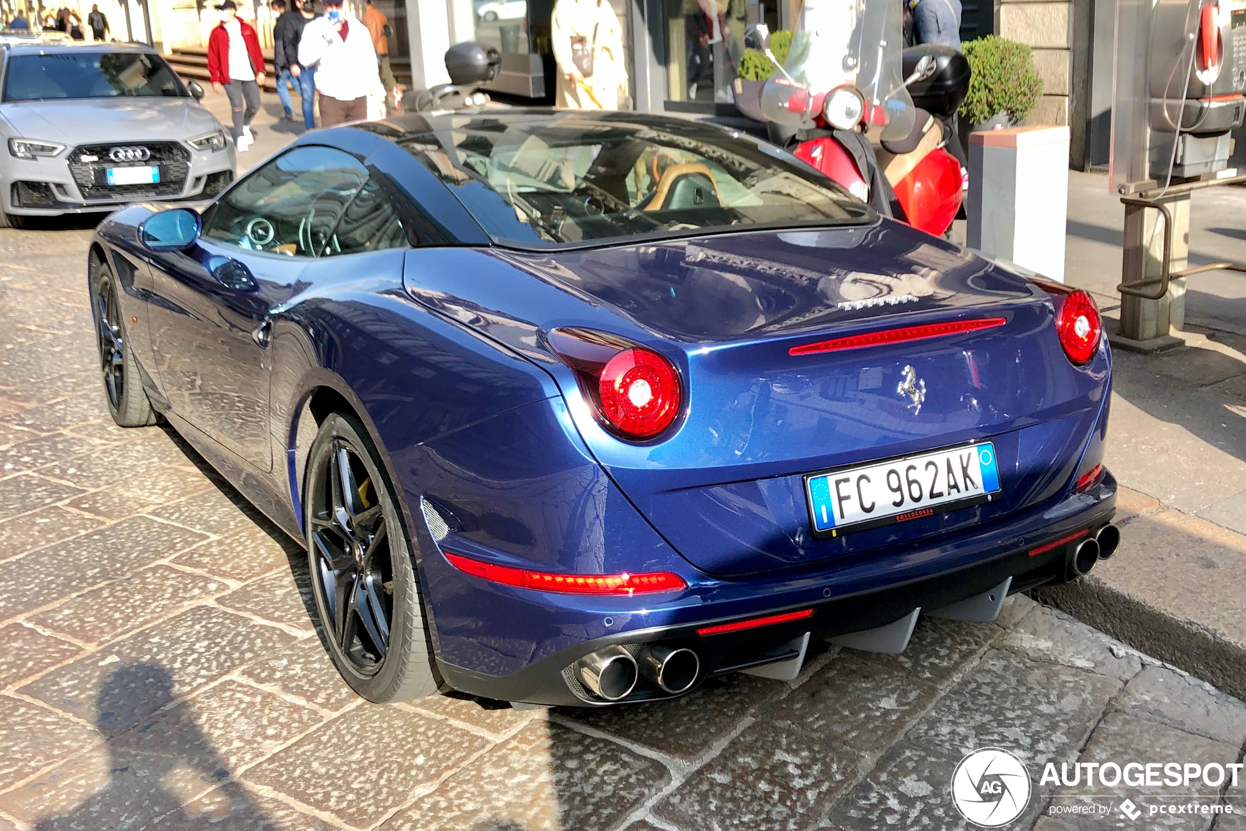 Ferrari California T