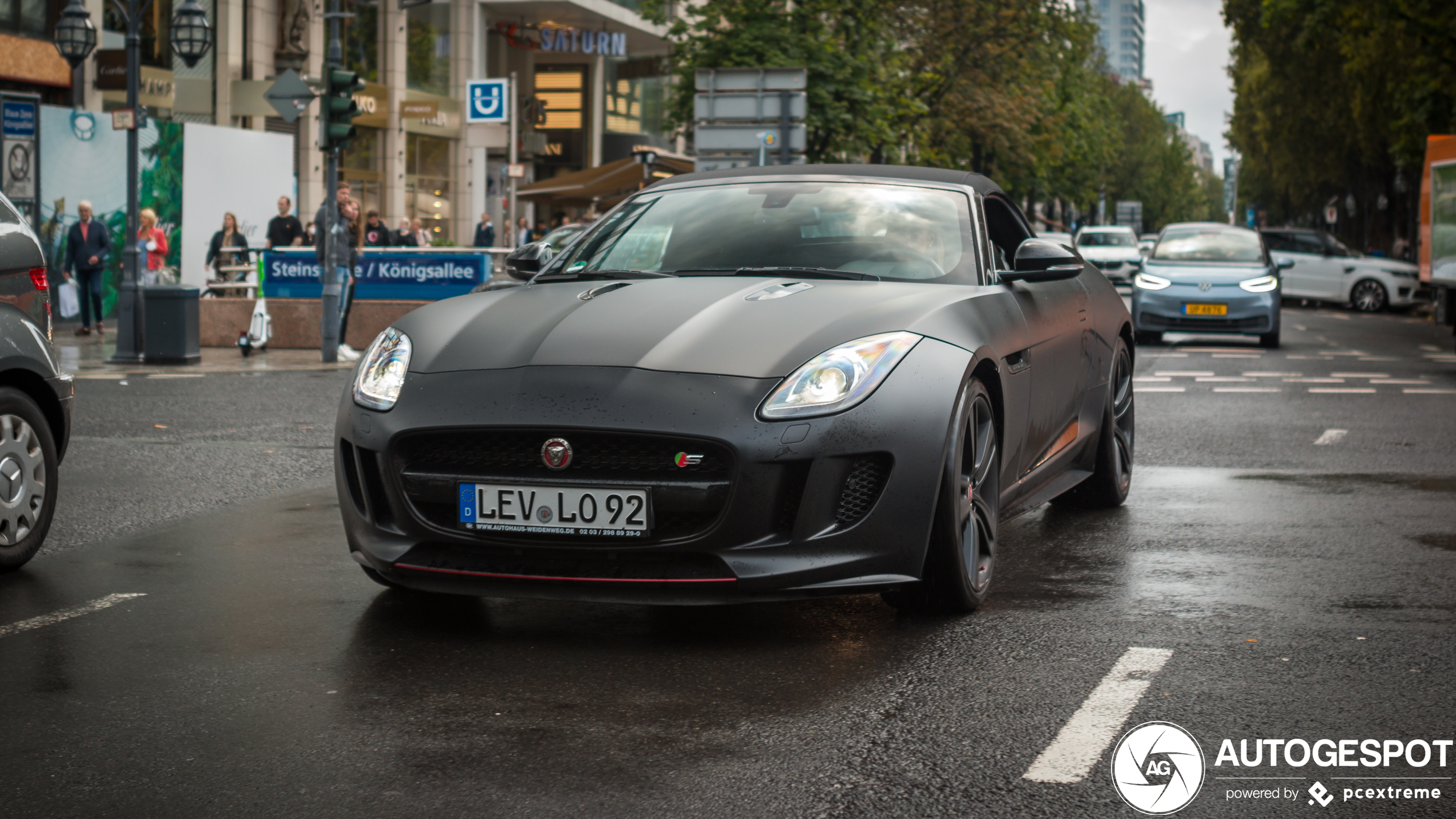 Jaguar F-TYPE S V8 Convertible