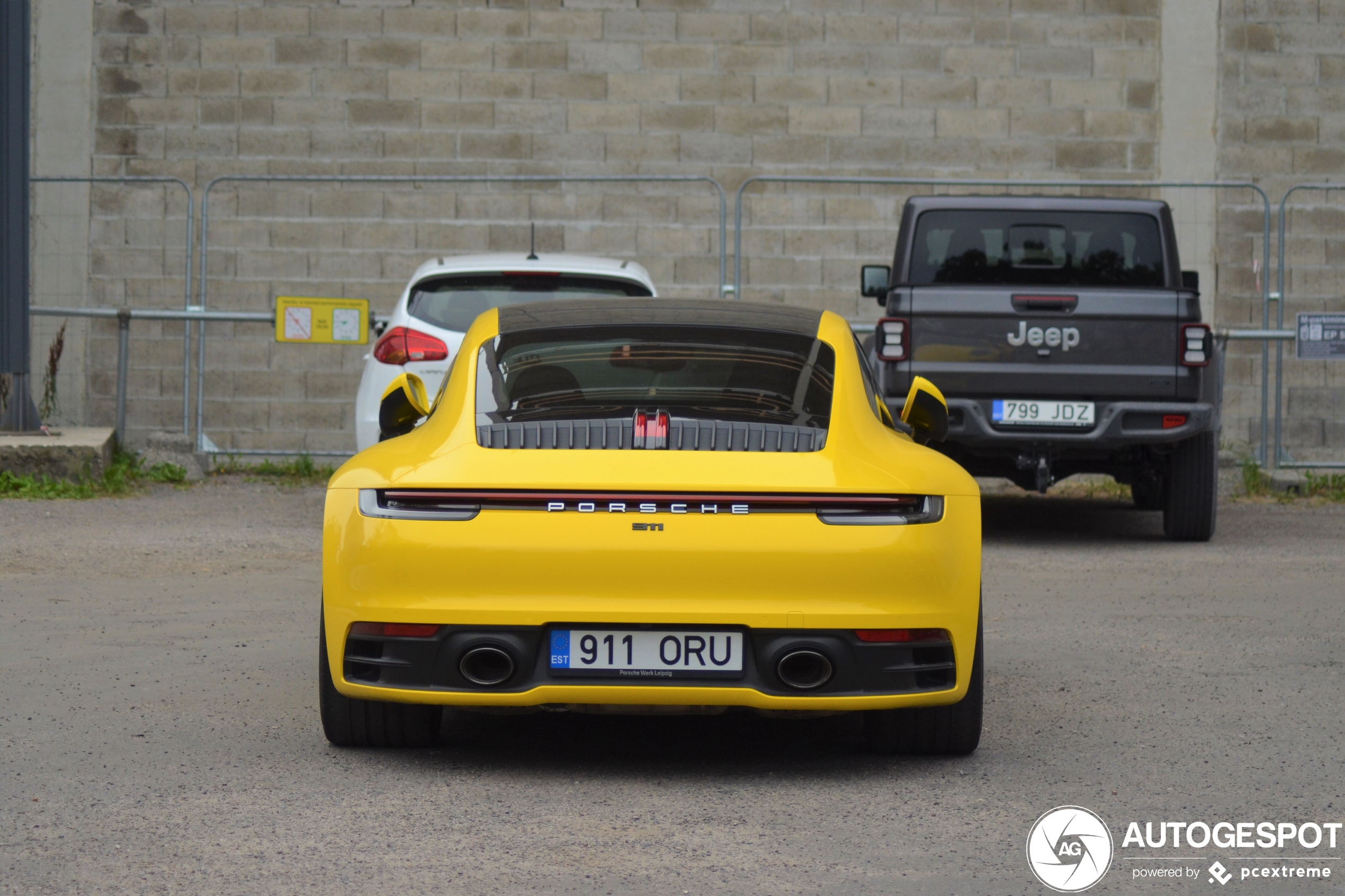 Porsche 992 Carrera 4S