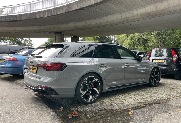 Audi RS4 Avant B9