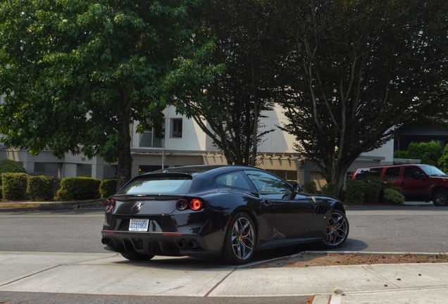 Ferrari GTC4Lusso