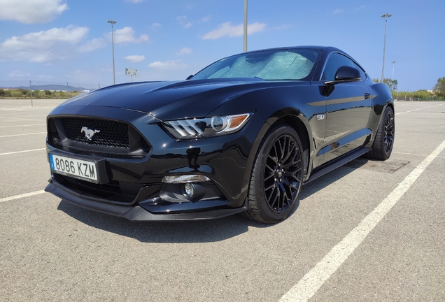 Ford Mustang GT 2015