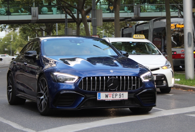 Mercedes-AMG GT 63 S X290