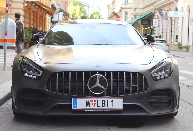 Mercedes-AMG GT S C190 2019