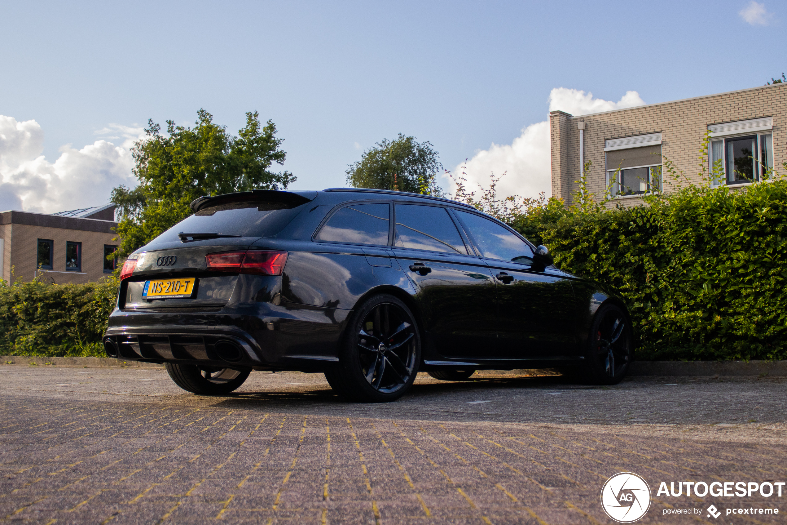 Audi RS6 Avant C7