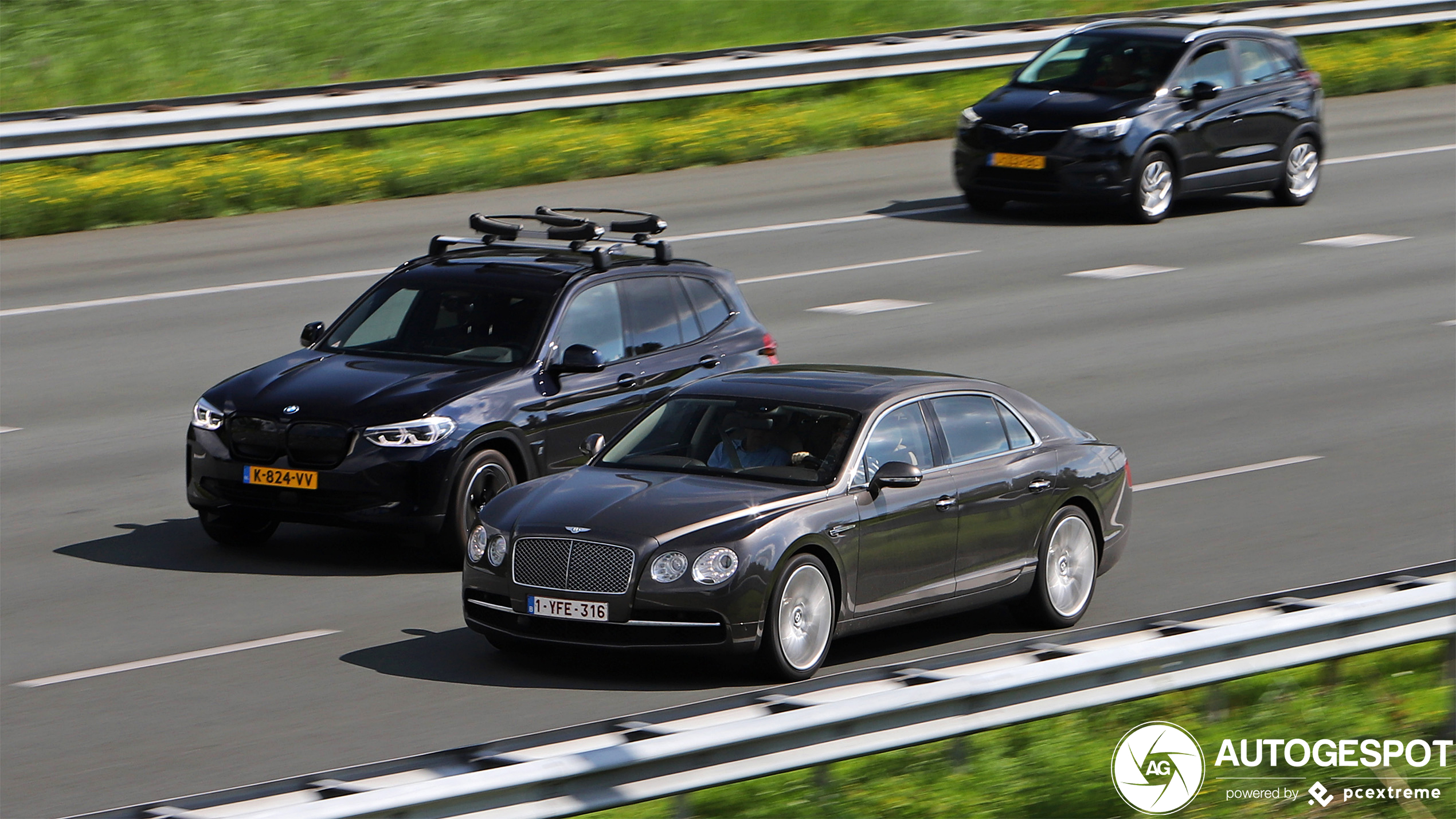 Bentley Flying Spur W12