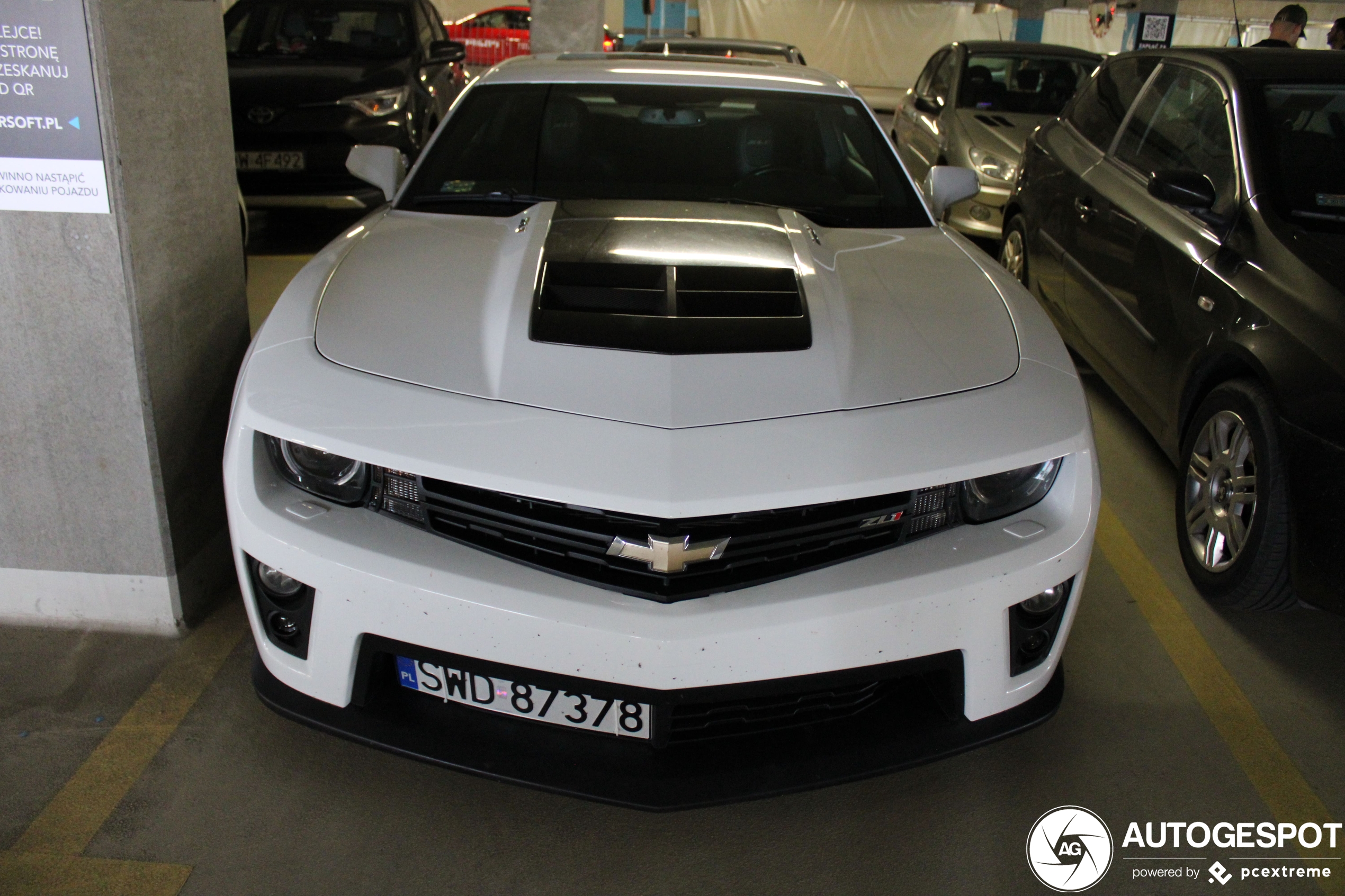 Chevrolet Camaro ZL1 2014