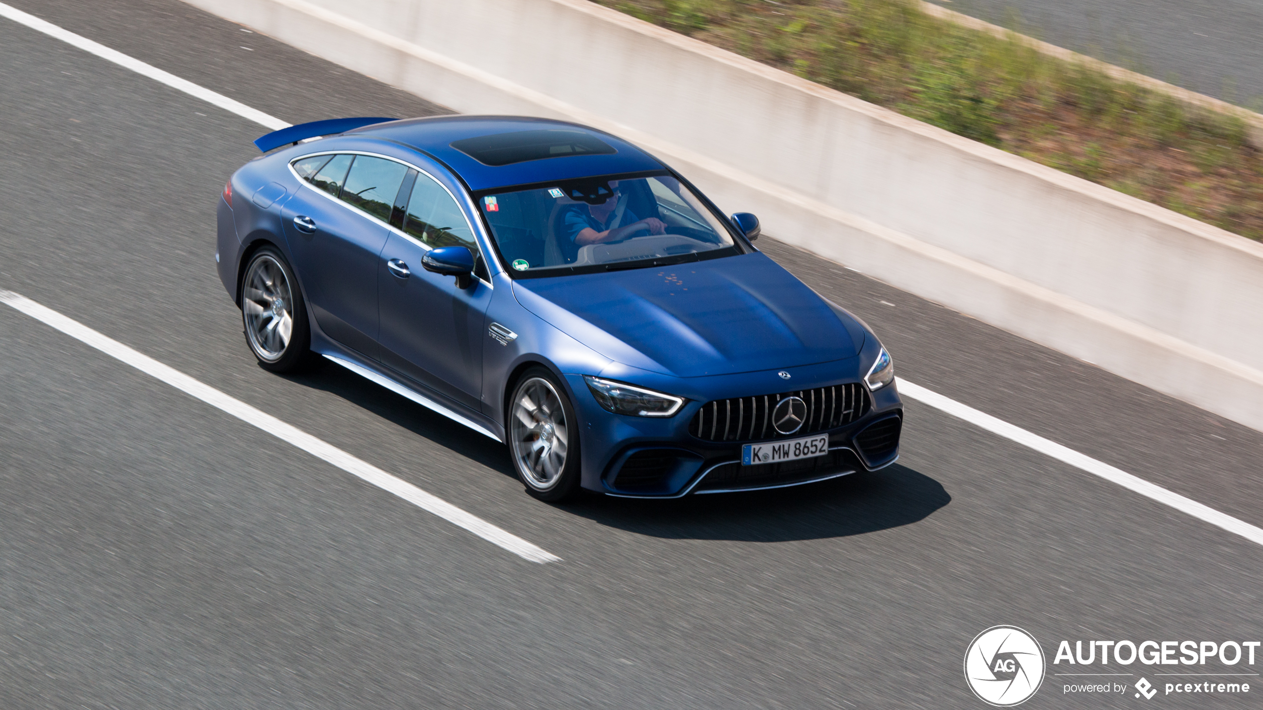 Mercedes-AMG GT 63 S X290