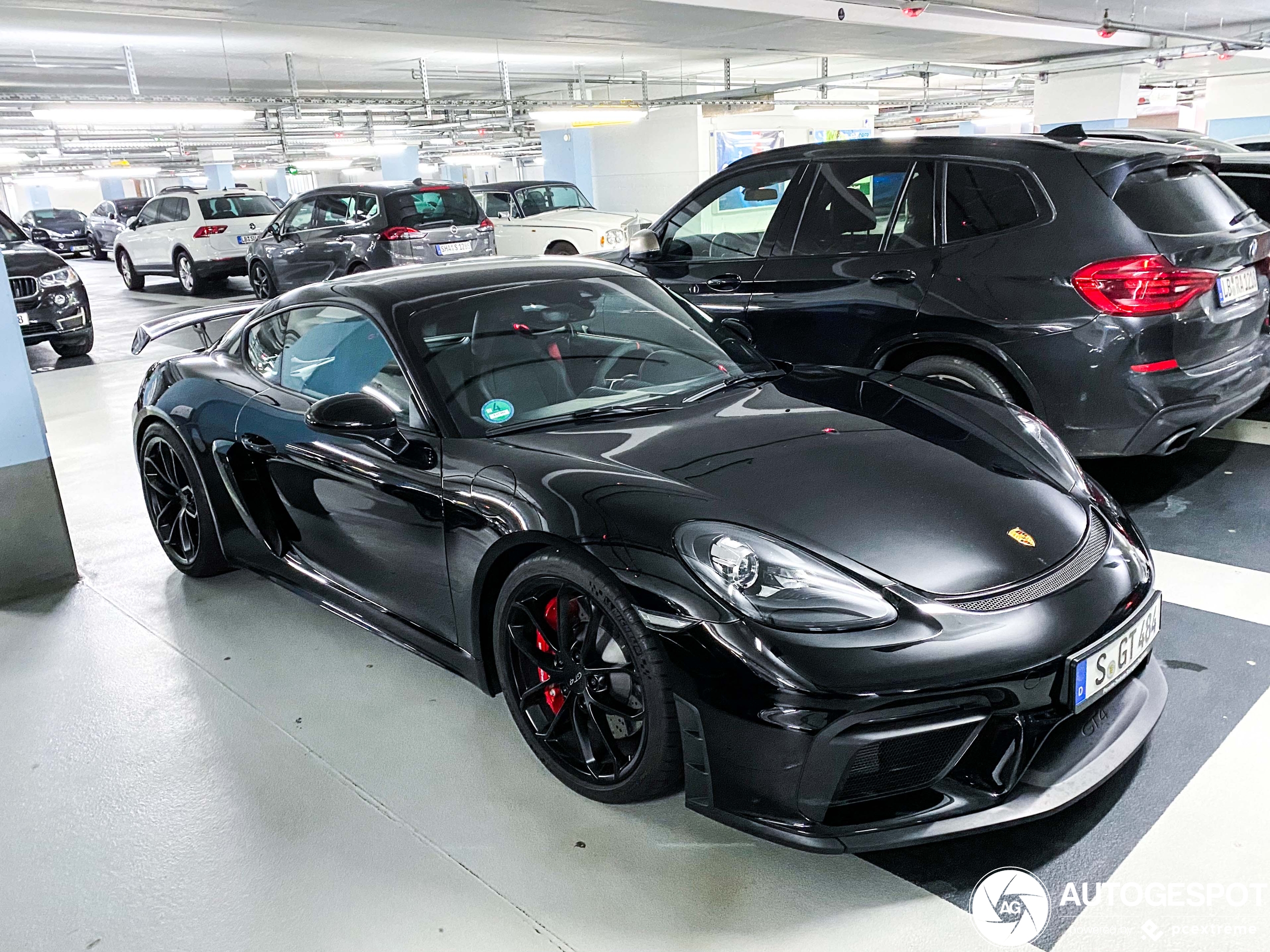 Porsche 718 Cayman GT4