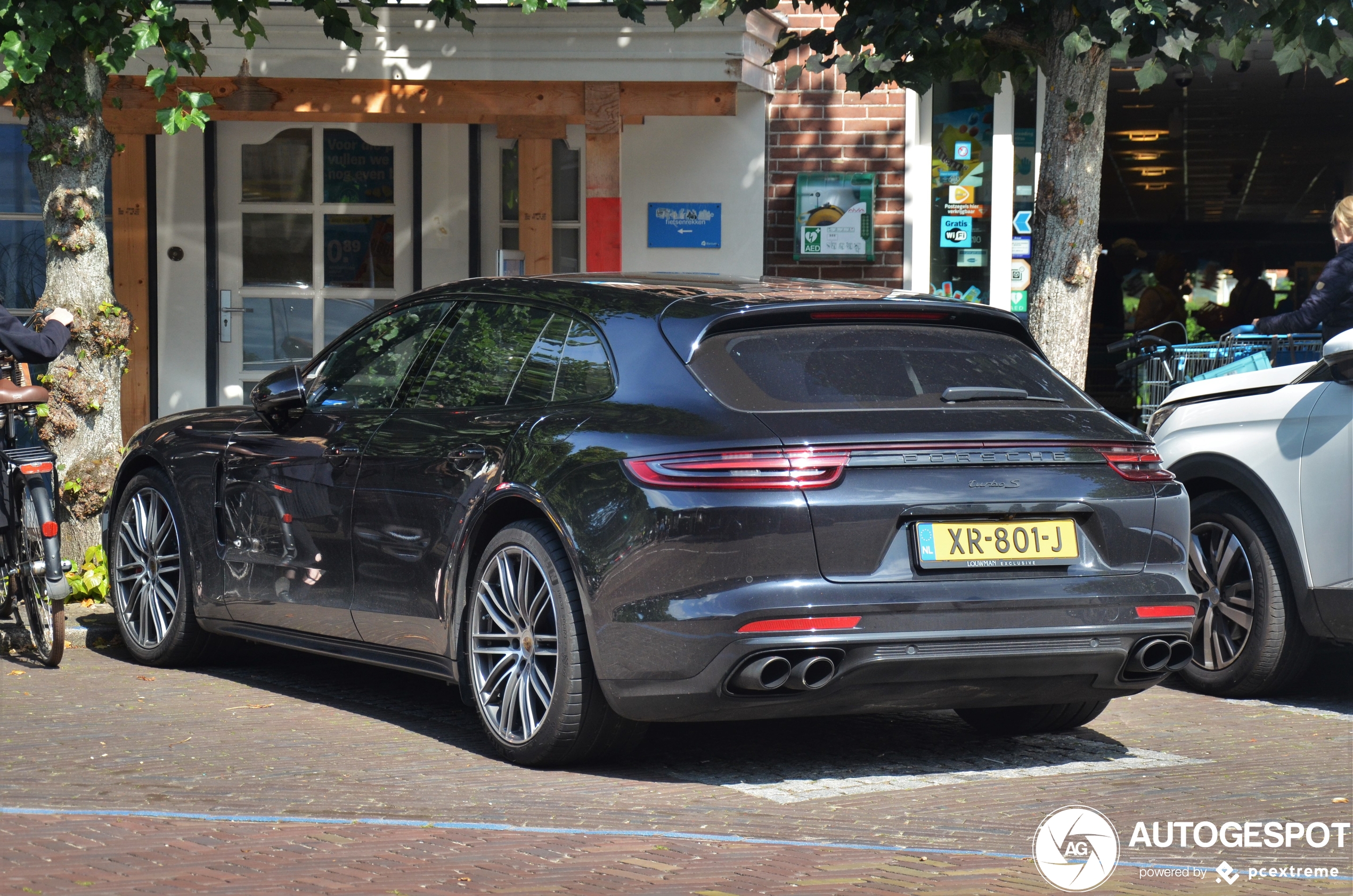 Porsche 971 Panamera Turbo S E-Hybrid Sport Turismo