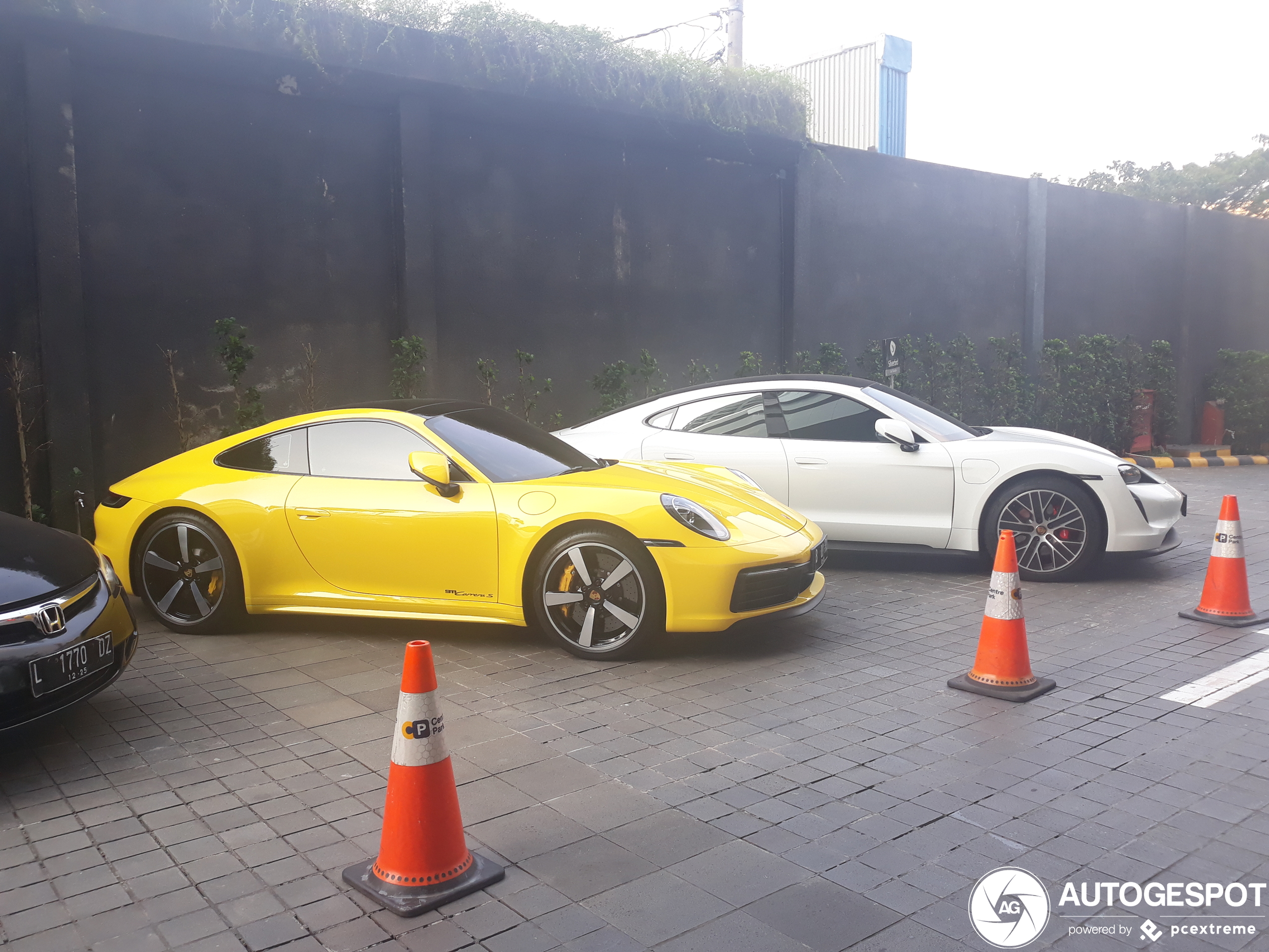 Porsche 992 Carrera S