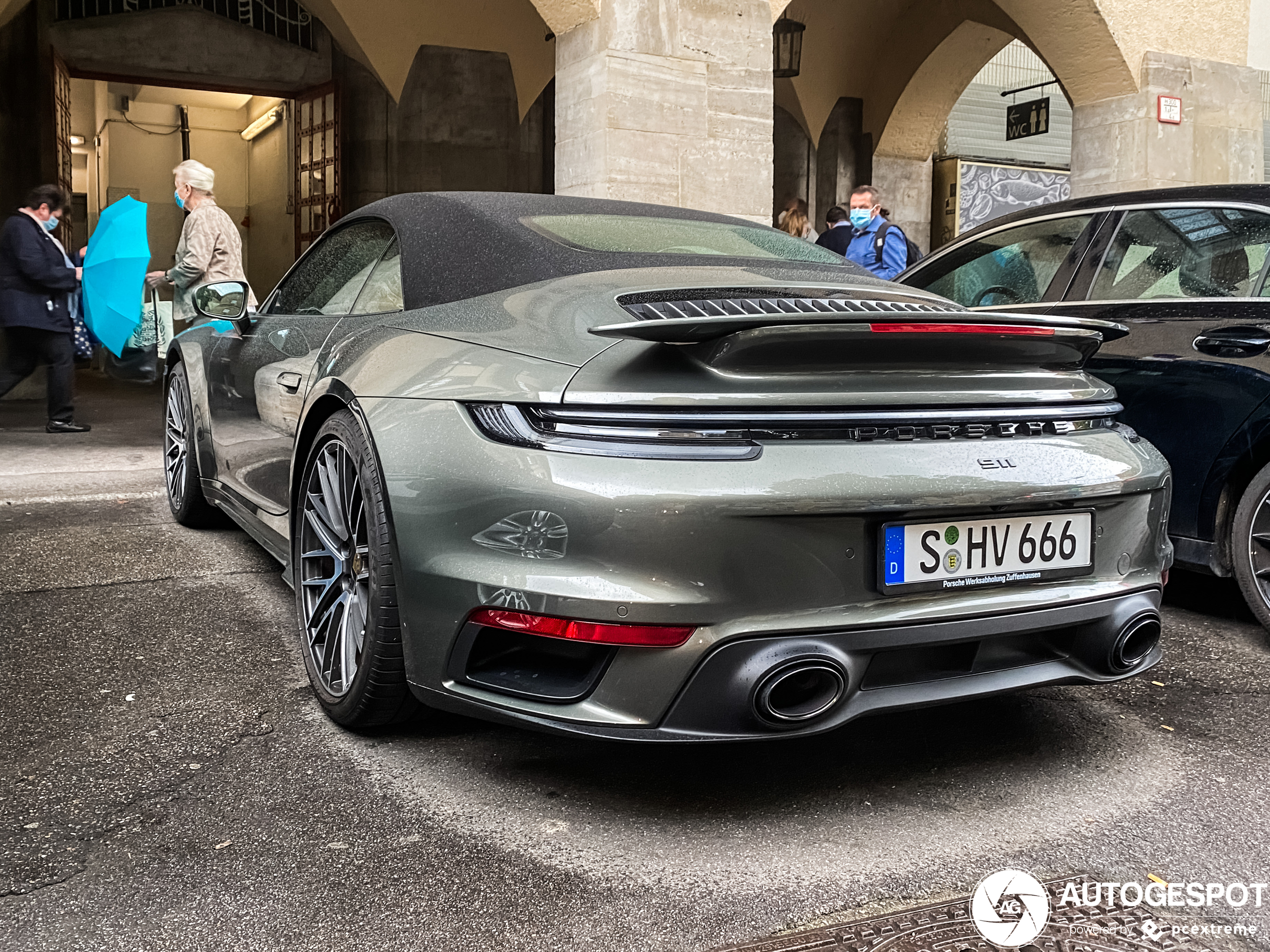 Porsche 992 Turbo Cabriolet