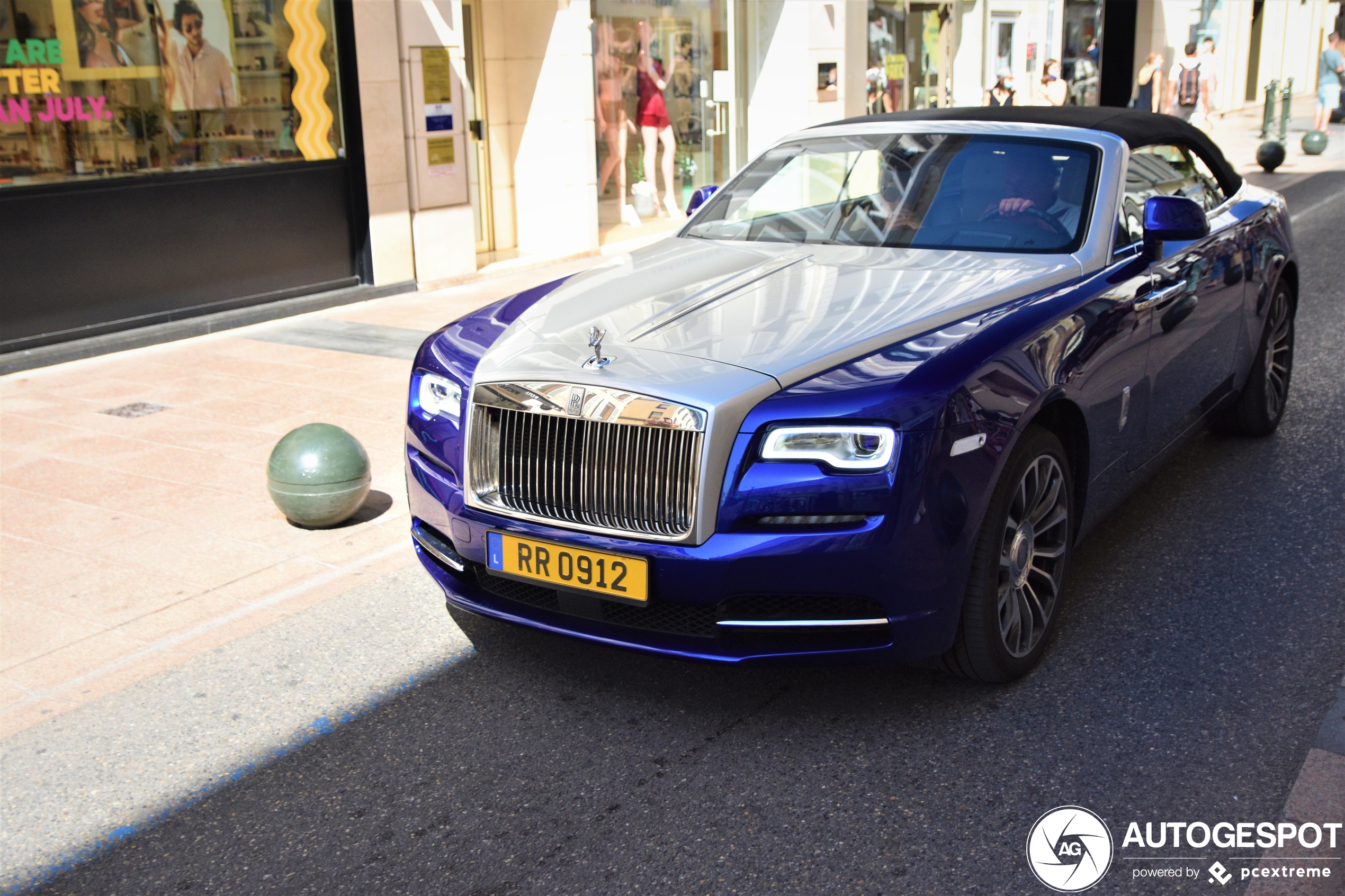 Rolls-Royce Dawn