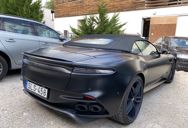 Aston Martin DBS Superleggera Volante