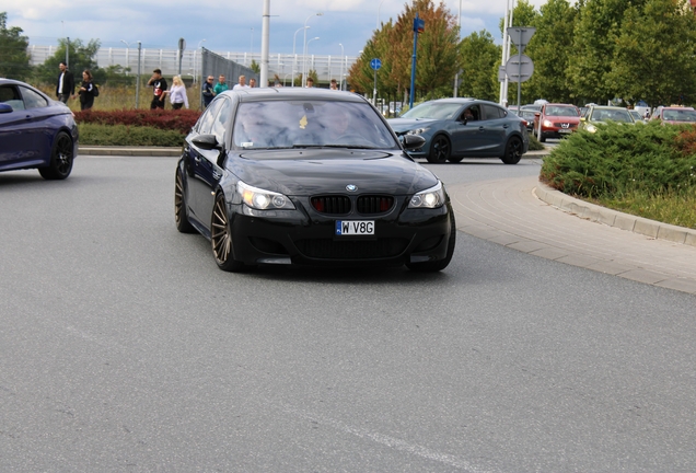 BMW M5 E60 2007