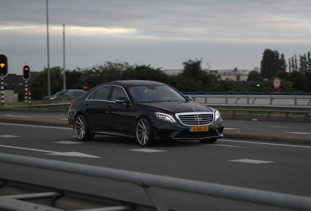 Mercedes-Benz S 63 AMG V222