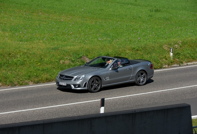 Mercedes-Benz SL 63 AMG