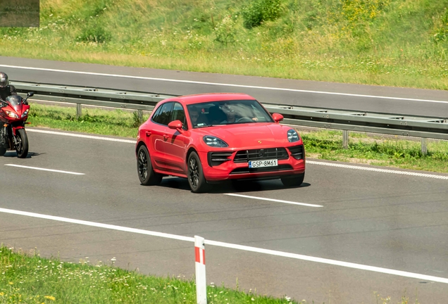 Porsche 95B Macan GTS MkII