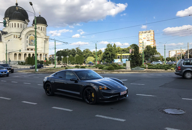 Porsche Taycan Turbo S