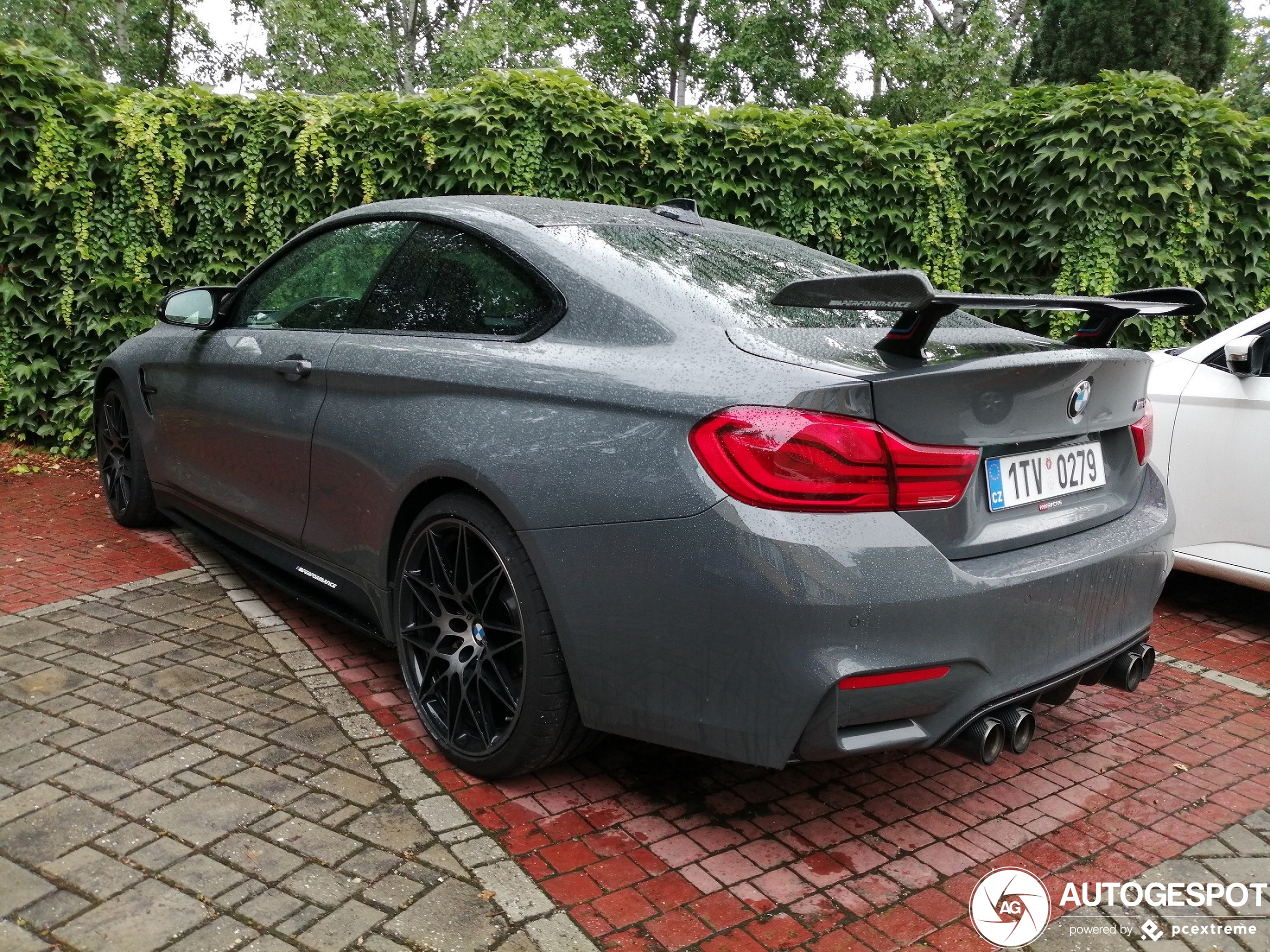 BMW M4 F82 Coupé Edition Performance