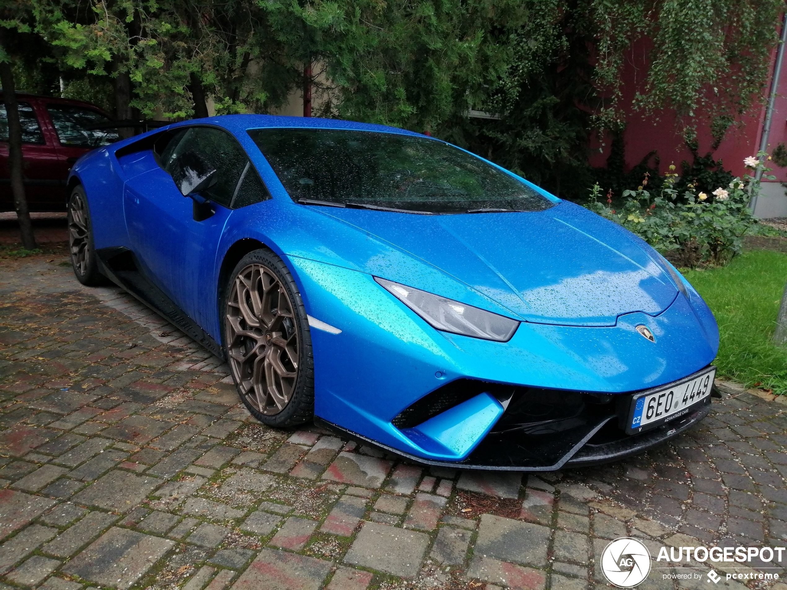 Lamborghini Huracán LP640-4 Performante