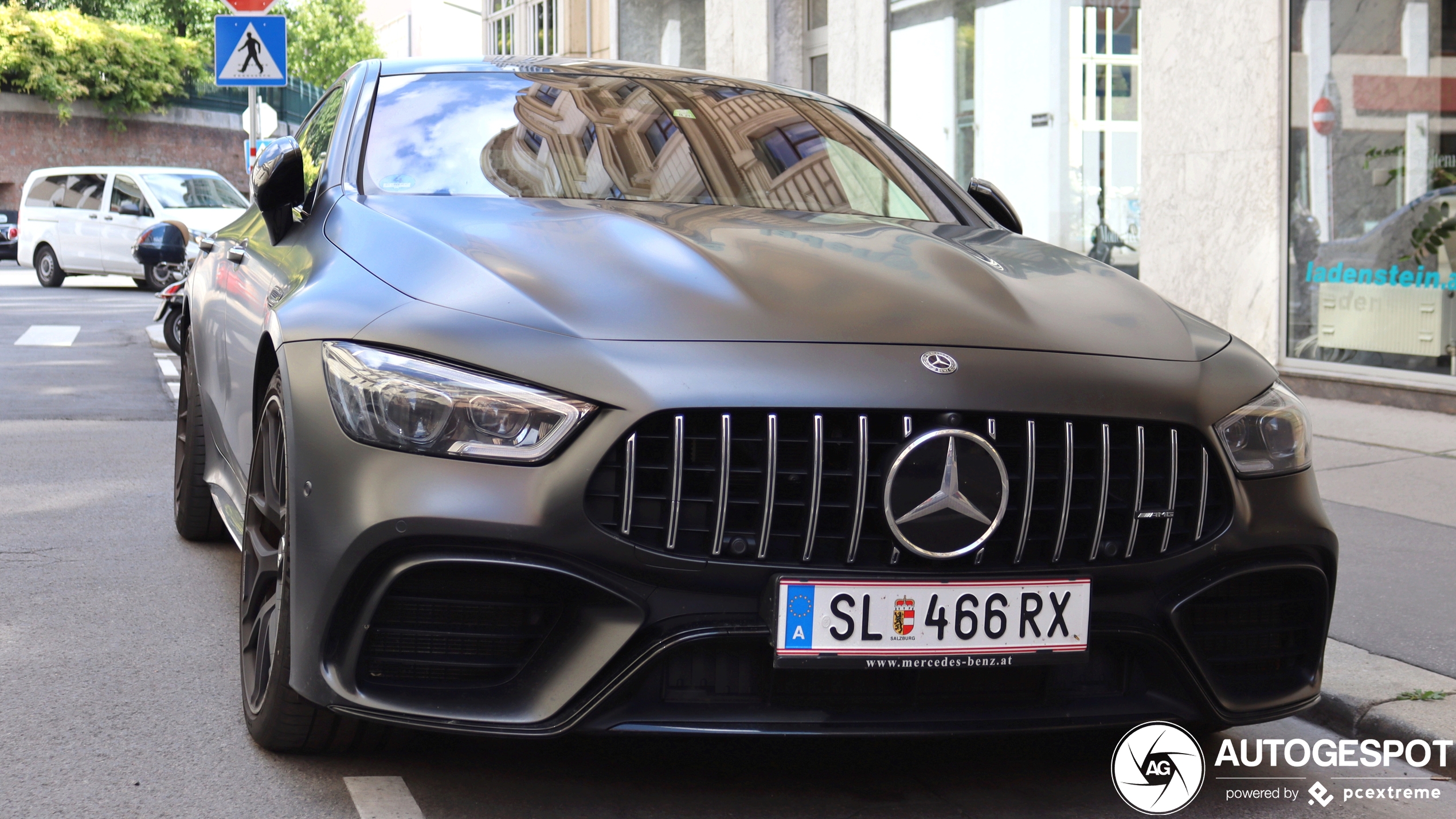 Mercedes-AMG GT 63 S X290