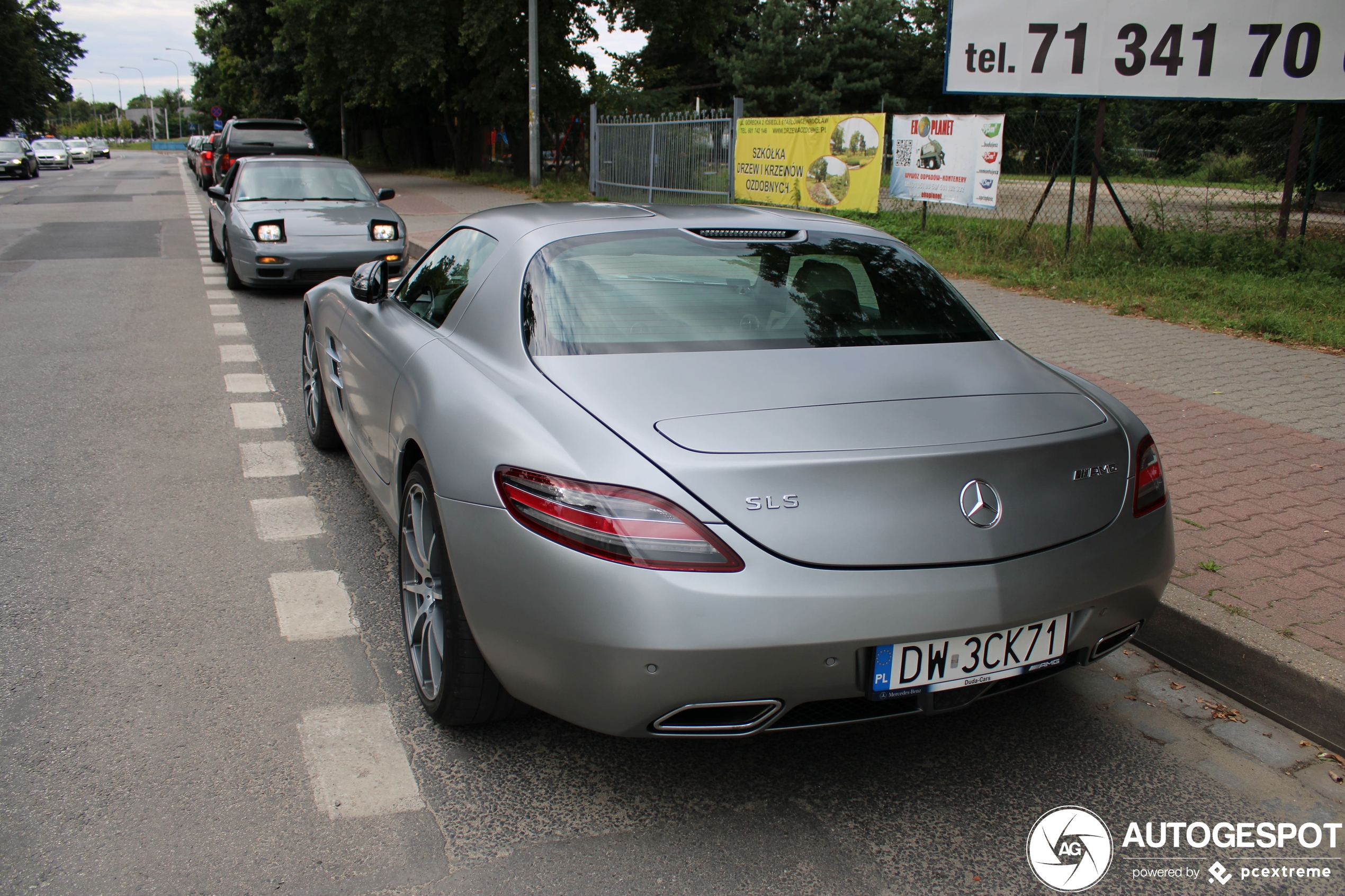 Mercedes-Benz SLS AMG