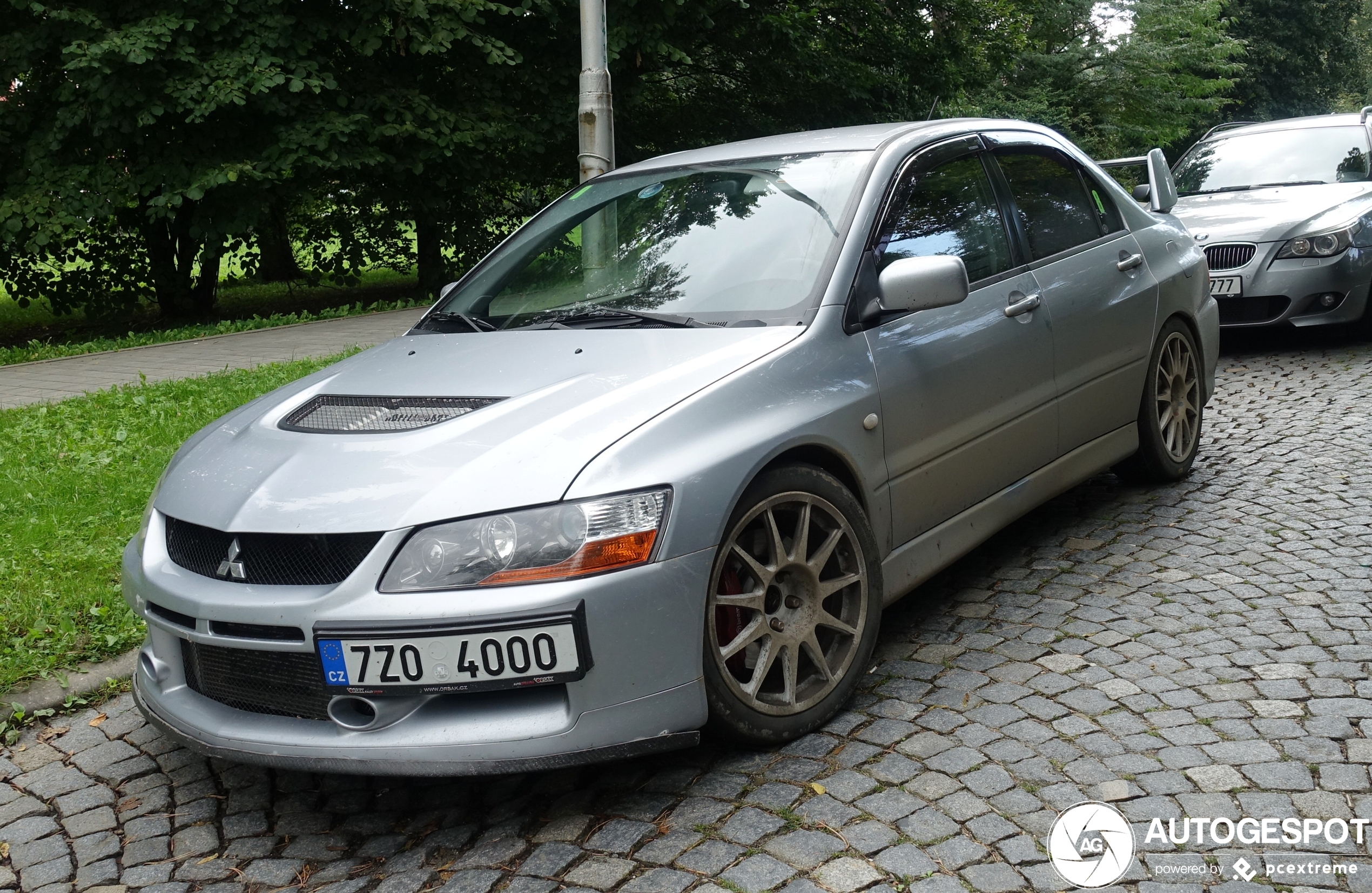 Mitsubishi Lancer Evolution IX