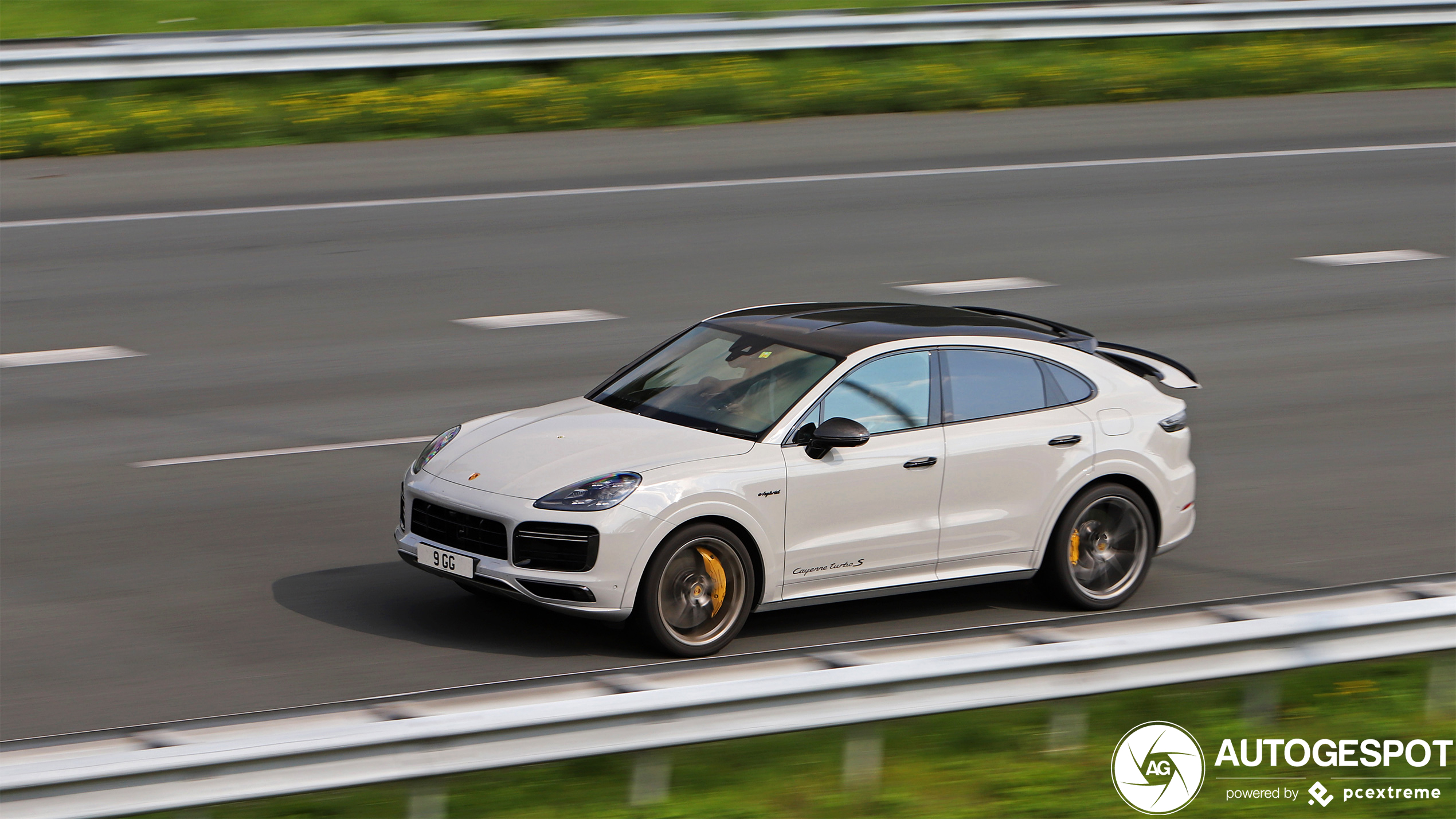 Porsche Cayenne Coupé Turbo S E-Hybrid