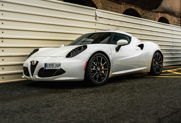 Alfa Romeo 4C Coupé