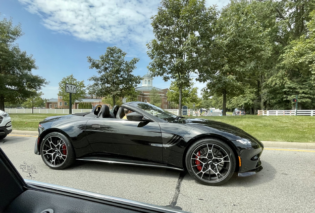 Aston Martin V8 Vantage Roadster 2020