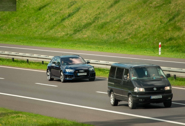 Audi RS4 Avant B9